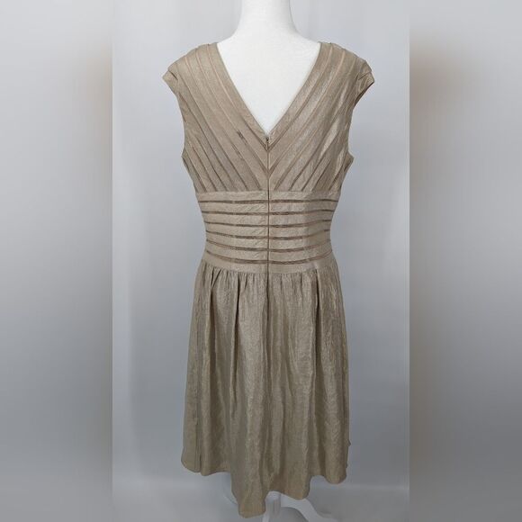 Andre Oliver Champagne Gold Dress Size 14 NWT - Picture 4 of 8